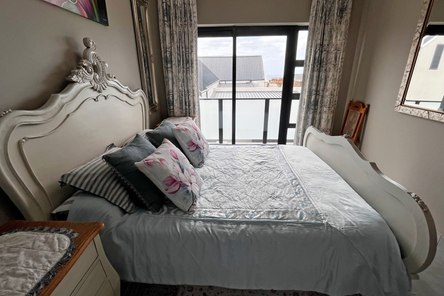 3 Bedroom Property for Sale in Renosterbos Estate Western Cape